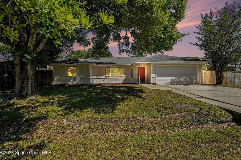 2169 Wagonwheel Avenue SE Palm Bay FL 32909