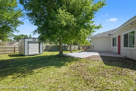 2169 Wagonwheel Avenue SE Palm Bay FL 32909
