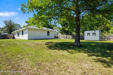 2169 Wagonwheel Avenue SE Palm Bay FL 32909