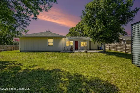 2169 Wagonwheel Avenue SE Palm Bay FL 32909