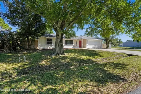 2169 Wagonwheel Avenue SE Palm Bay FL 32909