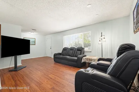 2169 Wagonwheel Avenue SE Palm Bay FL 32909