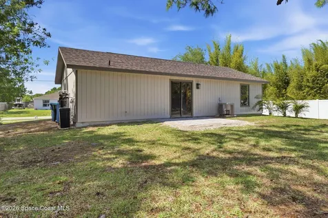 1124 Wyoming Drive SE Palm Bay FL 32909