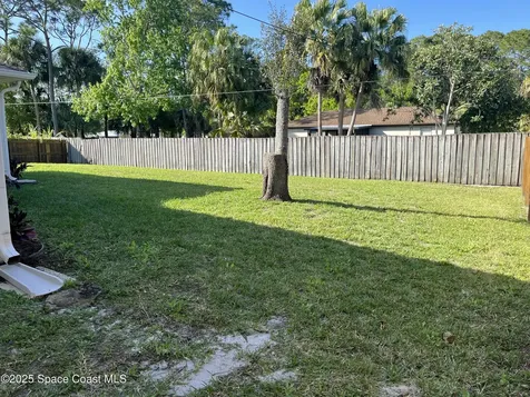 911 Le Baron Street SW Palm Bay FL 32908