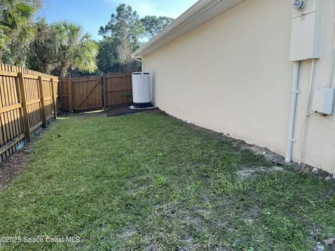 911 Le Baron Street SW Palm Bay FL 32908