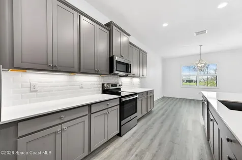 2509 Millennium Circle Melbourne FL 32940