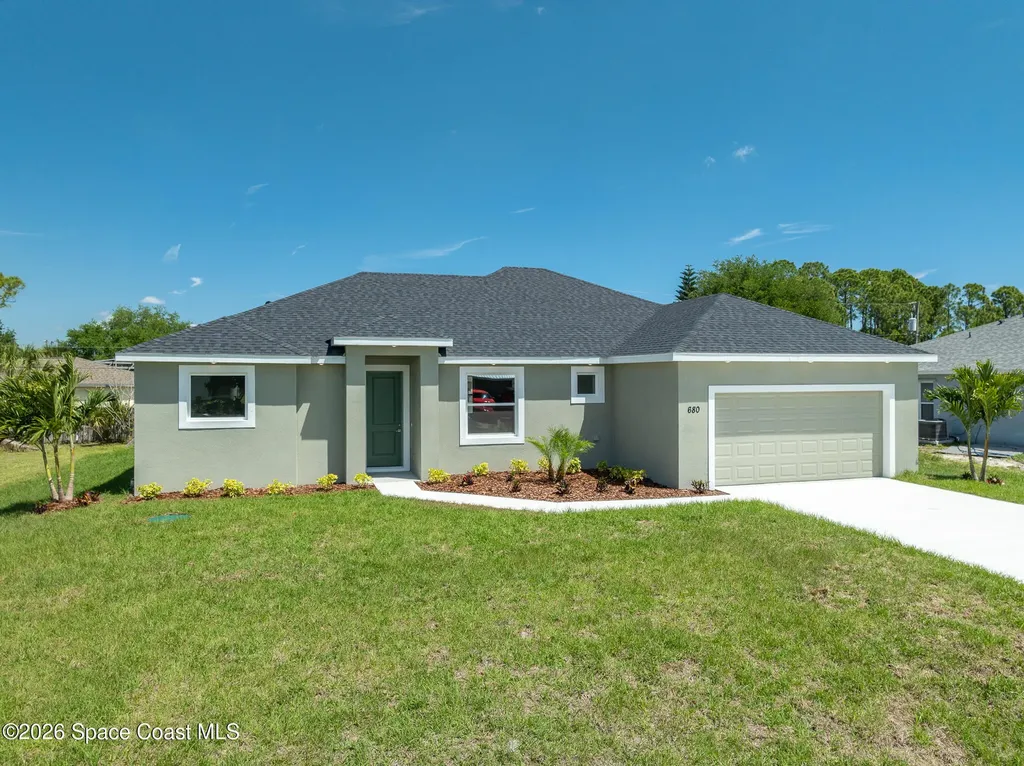 680 Londonderry Circle SE Palm Bay FL 32909