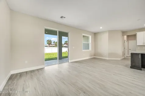 680 Londonderry Circle SE Palm Bay FL 32909