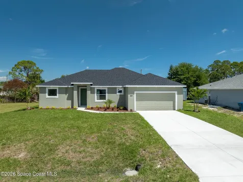 680 Londonderry Circle SE Palm Bay FL 32909