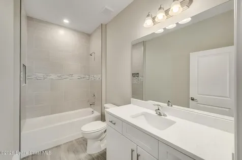 680 Londonderry Circle SE Palm Bay FL 32909