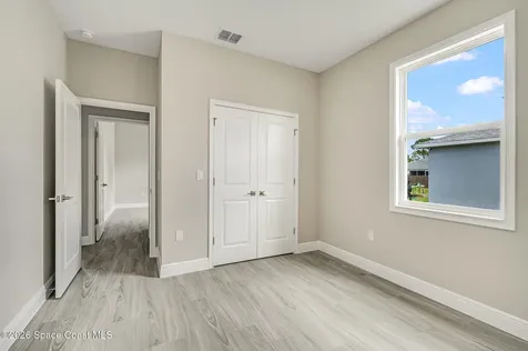 680 Londonderry Circle SE Palm Bay FL 32909