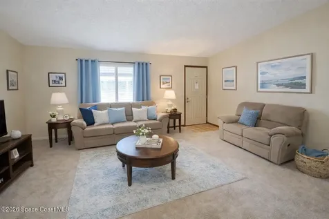 531 California Avenue NE Palm Bay FL 32907