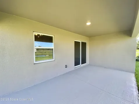 1210 Dania Circle NE Palm Bay FL 32905