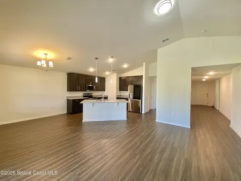 1210 Dania Circle NE Palm Bay FL 32905