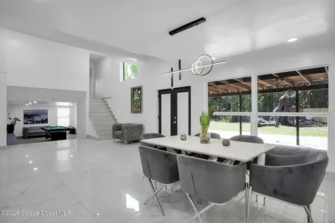 912 S 5th Street Macclenny FL 32063