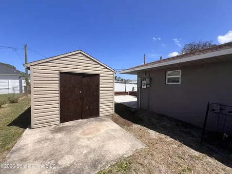 741 Frisco Street SE Palm Bay FL 32909