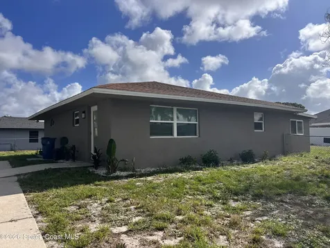741 Frisco Street SE Palm Bay FL 32909