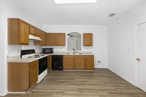 855 Sandhurst Court Titusville FL 32780