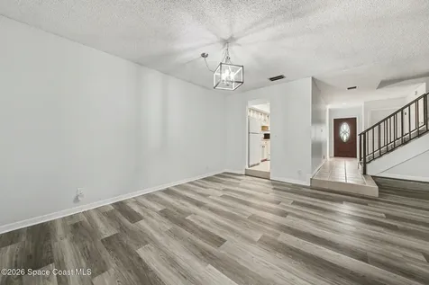1987 Dipol Courtway Titusville FL 32780