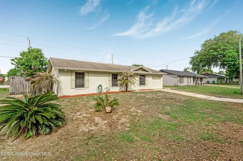 2104 Watts Drive Mims FL 32754