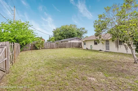 2104 Watts Drive Mims FL 32754