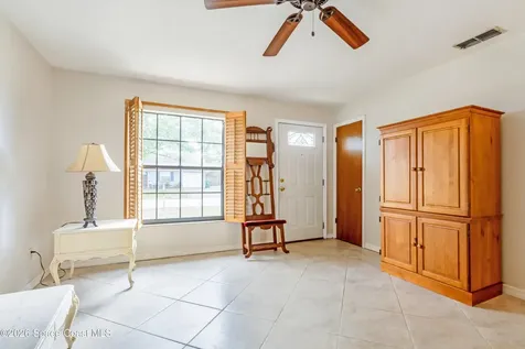2104 Watts Drive Mims FL 32754
