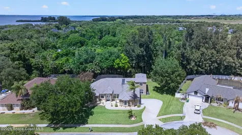 440 Mohawk Trail Merritt Island FL 32953