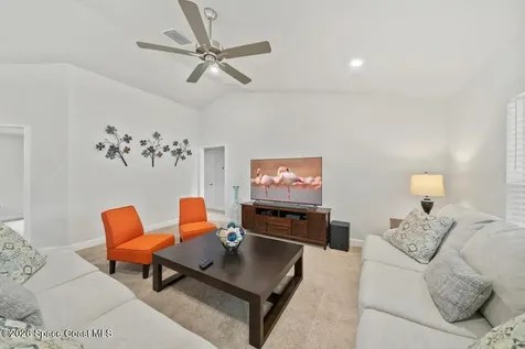 2641 Palmer Avenue SE Palm Bay FL 32909