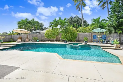 2735 S Courtenay Parkway Merritt Island FL 32952