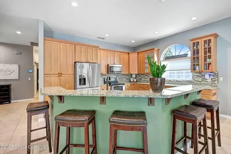 2735 S Courtenay Parkway Merritt Island FL 32952
