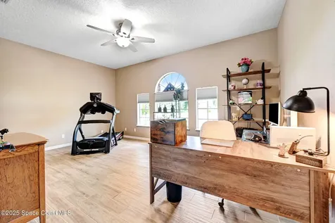 2735 S Courtenay Parkway Merritt Island FL 32952