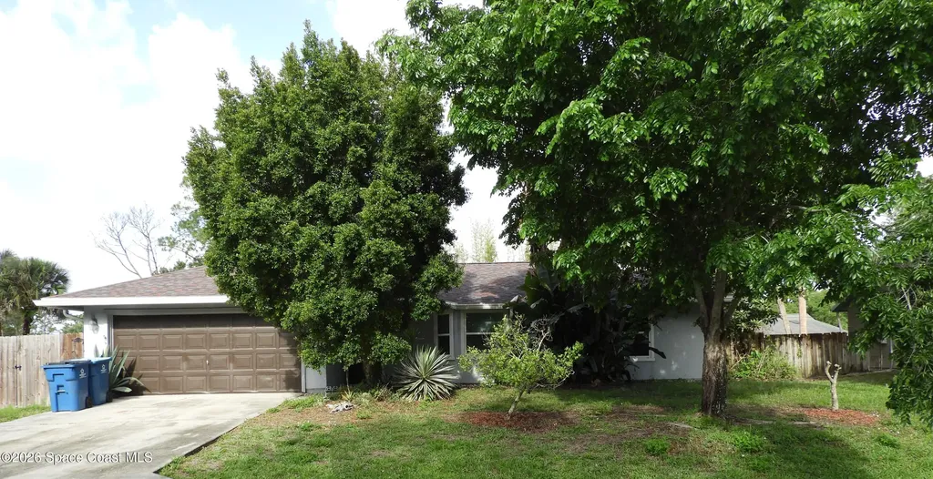 1220 Snowbird Avenue NW Palm Bay FL 32907