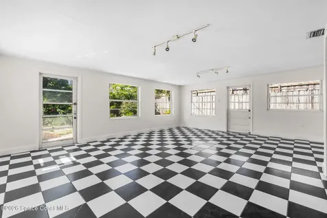 435 10th Avenue Indialantic FL 32903
