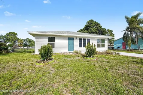 1037 Colonnade Avenue SE Palm Bay FL 32909