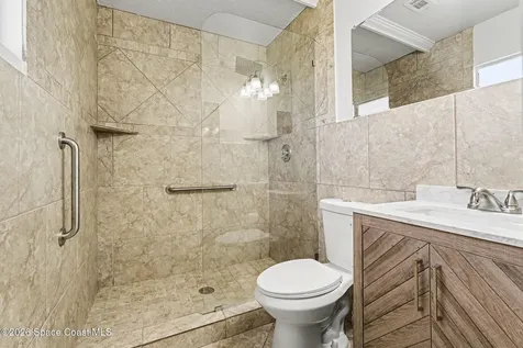 1037 Colonnade Avenue SE Palm Bay FL 32909