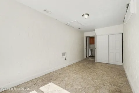 1037 Colonnade Avenue SE Palm Bay FL 32909