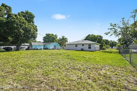 1037 Colonnade Avenue SE Palm Bay FL 32909
