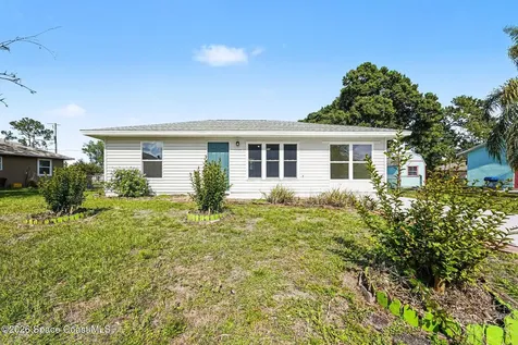 1037 Colonnade Avenue SE Palm Bay FL 32909