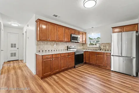 1037 Colonnade Avenue SE Palm Bay FL 32909