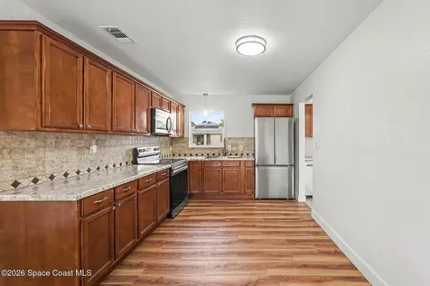 1037 Colonnade Avenue SE Palm Bay FL 32909
