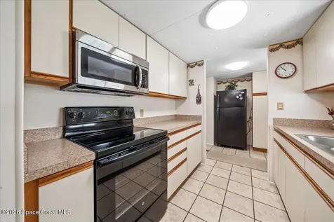627 Sunrise Court NE Palm Bay FL 32907