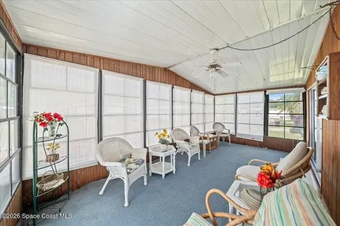 627 Sunrise Court NE Palm Bay FL 32907