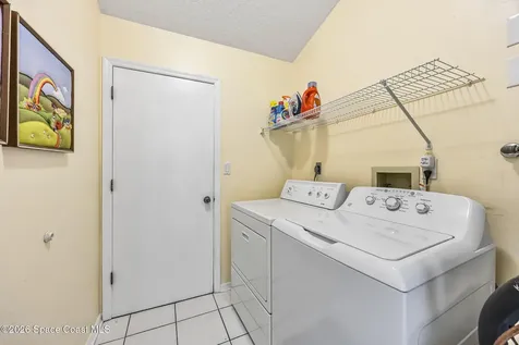 1812 Woodberry Circle Melbourne FL 32935