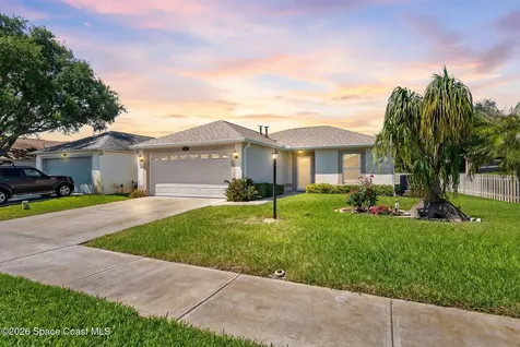 1755 Vista Lake Circle Melbourne FL 32904