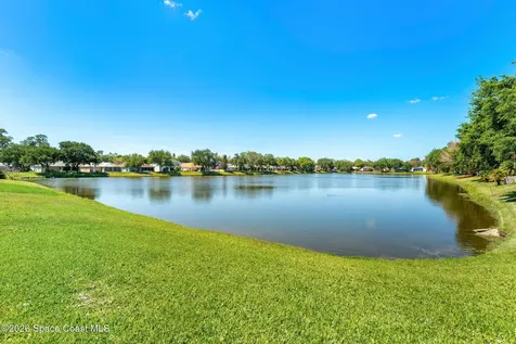 1755 Vista Lake Circle Melbourne FL 32904