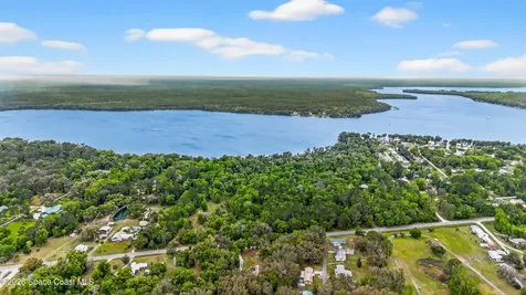 1239, 41, 43 County Road 309 Crescent City FL 32112