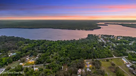 1239, 41, 43 County Road 309 Crescent City FL 32112