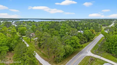 1239, 41, 43 County Road 309 Crescent City FL 32112