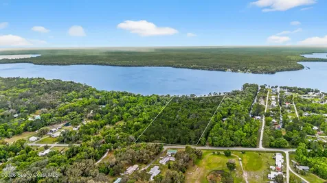 1239, 41, 43 County Road 309 Crescent City FL 32112