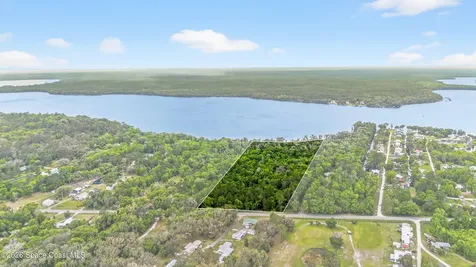 1239, 41, 43 County Road 309 Crescent City FL 32112